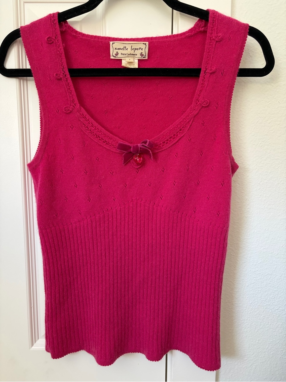 Rare Nanette Lepore in hot pink pointelle cashmere tank in S